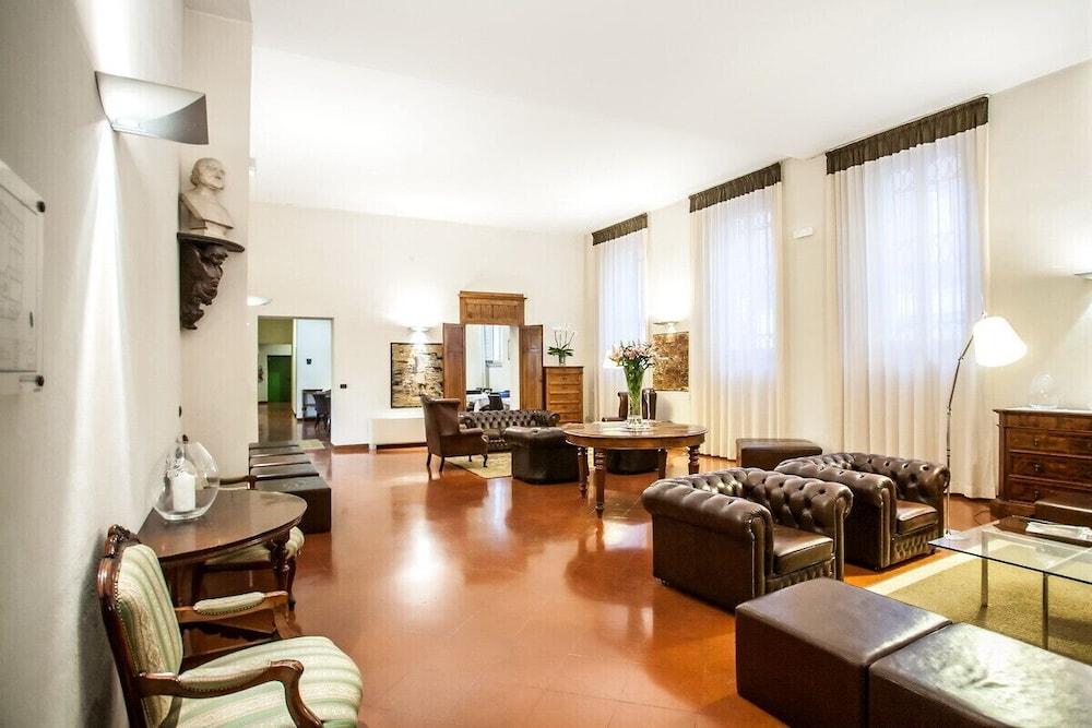 Palazzo Galletti Abbiosi Hotel