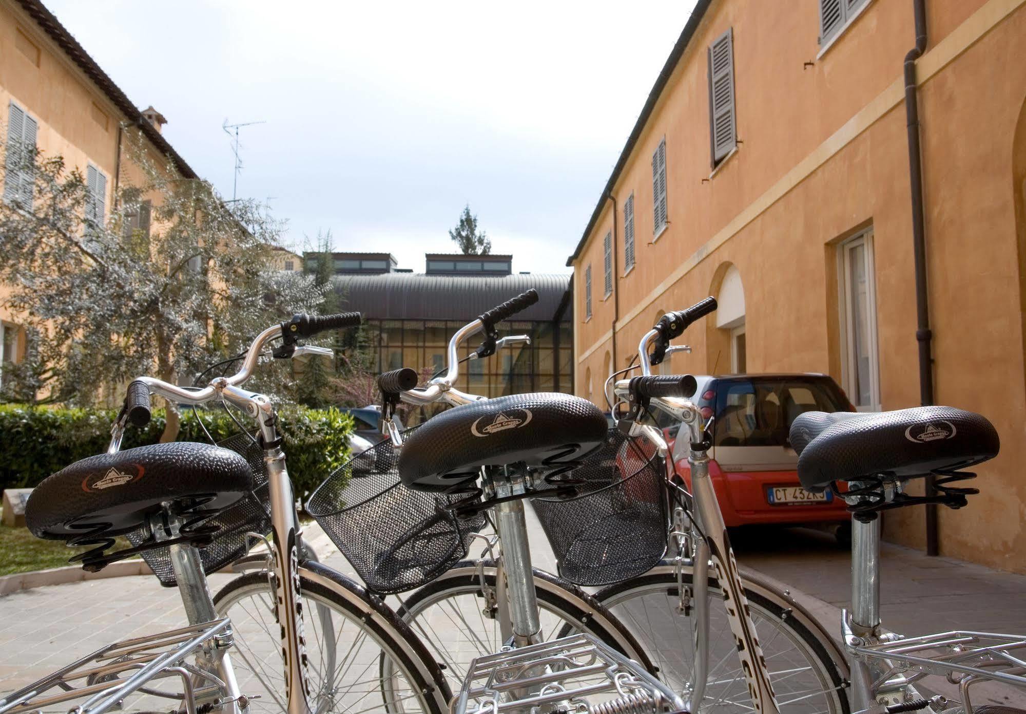 Palazzo Galletti Abbiosi 3*