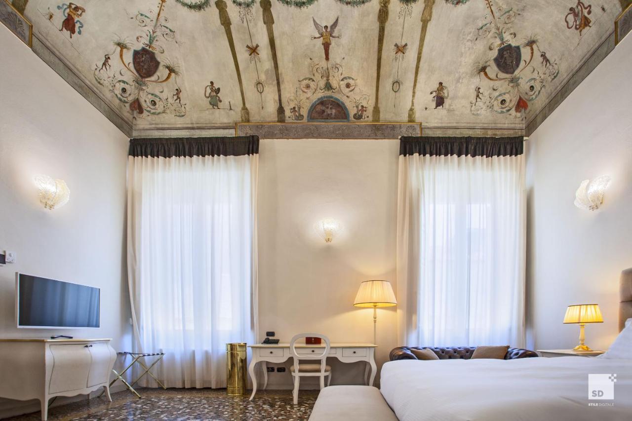 Palazzo Galletti Abbiosi 3* Rávena